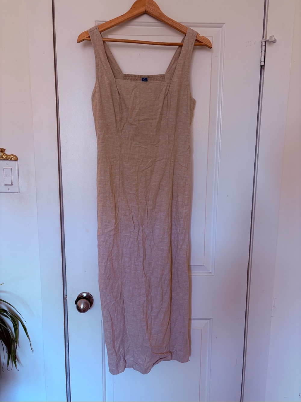 Old Navy Beige Sleeveless Linen-Blend Maxi Dress